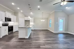 702 Moseley Ln, Greenville, TX 75402 - Photo 4