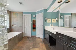 3405 Emerald Cove Dr, Flower Mound, TX 75022 - Photo 18