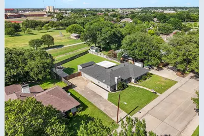 1801 Alexander Drive, Waxahachie, TX 75165 - Photo 26
