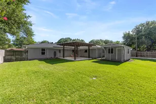 1801 Alexander Dr, Waxahachie, TX 75165 - Photo 16