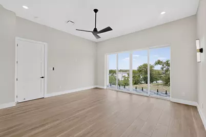 4601 Willow Court, The Colony, TX 75056 - Photo 14