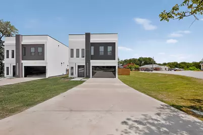 4601 Willow Court, The Colony, TX 75056 - Photo 2