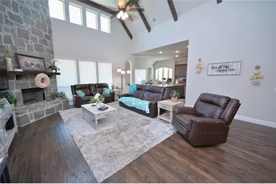 213 Oakcrest Drive, Justin, TX 76247 - Photo 12