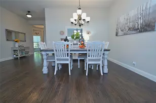 213 Oakcrest Dr, Justin, TX 76247 - Photo 18