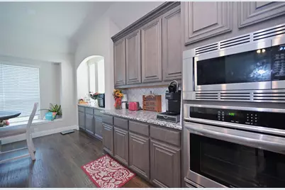 213 Oakcrest Drive, Justin, TX 76247 - Photo 8