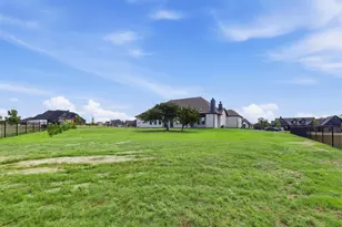 901 Medaris Wy, Azle, TX 76020 - Photo 32