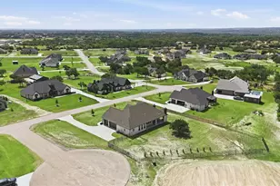 901 Medaris Wy, Azle, TX 76020 - Photo 36