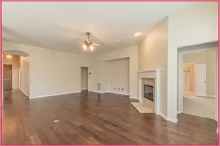 9620 Lacey Ln, Fort Worth, TX 76244 - Photo 12