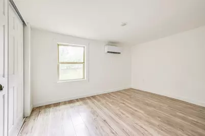 1336 E Maddox Avenue, Fort Worth, TX 76104 - Photo 4