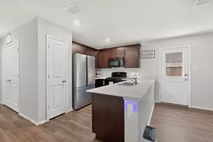 2022 Puma St, Crandall, TX 75114 - Photo 8