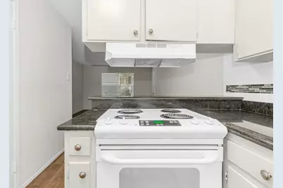 4538 Byers Avenue #10, Fort Worth, TX 76107 - Photo 6
