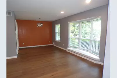 4730 Chilton Drive, Dallas, TX 75227 - Photo 4