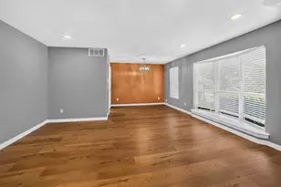4730 Chilton Dr, Dallas, TX 75227 - Photo 2