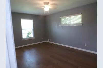 4730 Chilton Drive, Dallas, TX 75227 - Photo 12