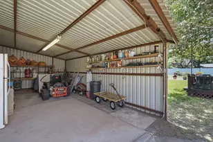 206 E North St, Aubrey, TX 76227 - Photo 26