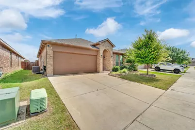 1129 Metaline Trail, Fort Worth, TX 76177 - Photo 2