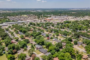853 Lee Dr, Bedford, TX 76022 - Photo 22