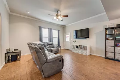 7622 W Shore Drive, The Colony, TX 75056 - Photo 6