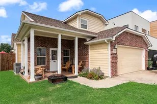 7622 W Shore Dr, The Colony, TX 75056 - Photo 2