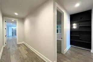 251 S Mill St, Lewisville, TX 75057 - Photo 10