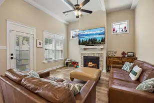 612 Myers Dr, Lake Dallas, TX 75065 - Photo 6