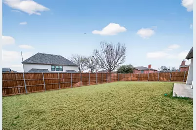 1322 Genoa Circle, Garland, TX 75040 - Photo 30