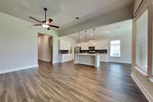 606 Taylor Dr, Fate, TX 75087 - Photo 2