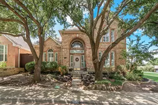 7602 Chadwick Ct, Dallas, TX 75248 - Photo 1