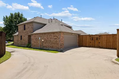 7001 Handen Drive, Rowlett, TX 75089 - Photo 32
