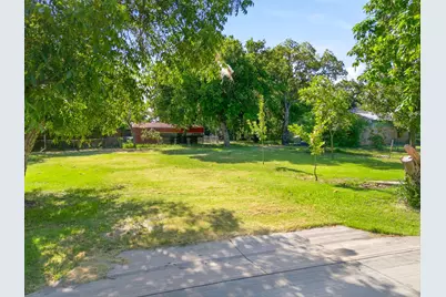 917 McClain Street, Princeton, TX 75407 - Photo 6