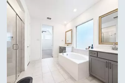 17293 Texas Pistache Drive, Dallas, TX 75252 - Photo 22