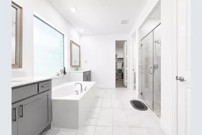 17293 Texas Pistache Drive, Dallas, TX 75252 - Photo 20