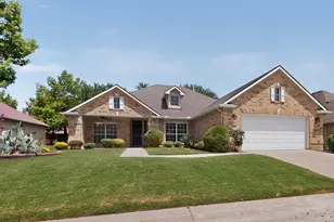 9516 Grandview Dr, Denton, TX 76207 - Photo 1
