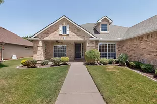 9516 Grandview Dr, Denton, TX 76207 - Photo 2