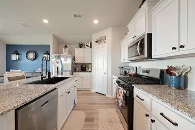 8560 Beltmill Parkway, Fort Worth, TX 76131 - Photo 10