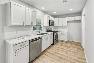 3716 Clotell Drive, Fort Worth, TX 76119 - Photo 6