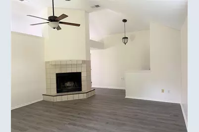 621 Phillips Drive, Coppell, TX 75019 - Photo 4