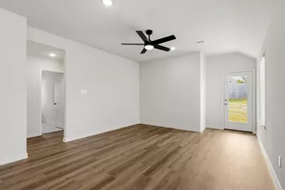 1705 Romans Road, Ennis, TX 75119 - Photo 6
