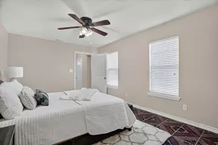 3813 N Eugene Ct, Irving, TX 75062 - Photo 14