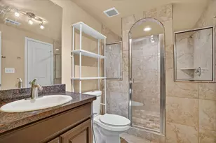 3813 N Eugene Ct, Irving, TX 75062 - Photo 24