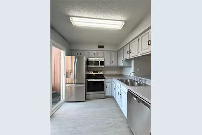 4233 Madera Road #4, Irving, TX 75038 - Photo 8