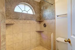 3100 Riverside Dr, Carrollton, TX 75007 - Photo 22
