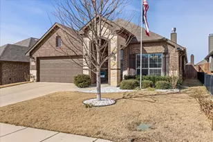 2524 Hadley St, Weatherford, TX 76087 - Photo 2