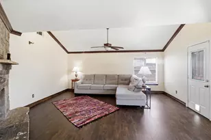7029 Brookdale Dr, Watauga, TX 76148 - Photo 10