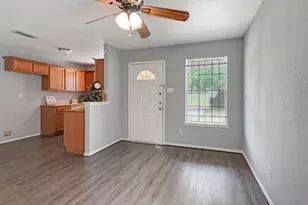 1418 Mulkey St, Fort Worth, TX 76104 - Photo 6