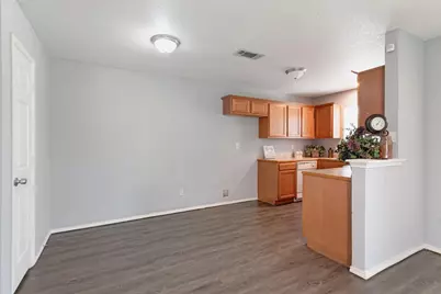 1418 Mulkey Street, Fort Worth, TX 76104 - Photo 8