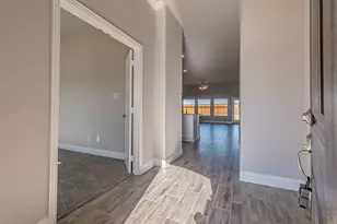 422 Oleander Dr, Royse City, TX 75189 - Photo 2