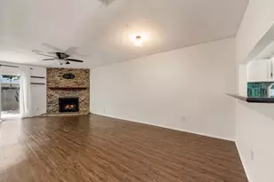 61 Abbey Rd, Euless, TX 76039 - Photo 6