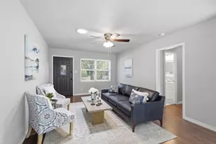 2114 Brookshire St, Arlington, TX 76010 - Photo 6