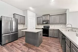 1558 Nottingham Dr, Lancaster, TX 75134 - Photo 6